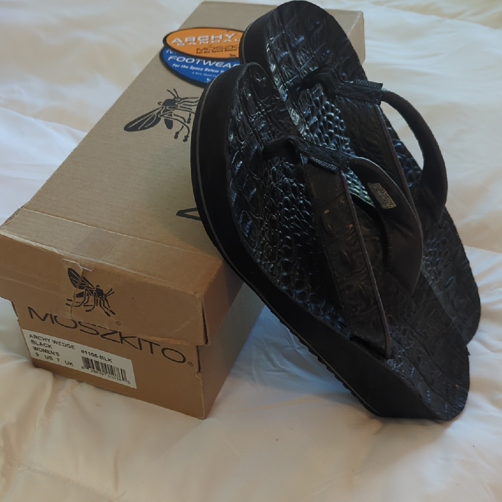 Moszkito Black Flip Flops